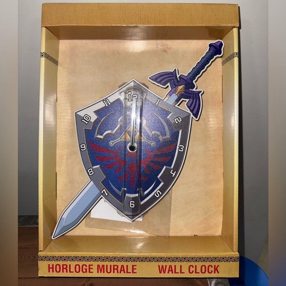 The Legend of Zelda Hyliqn Shield & Master Sword Wall Clock